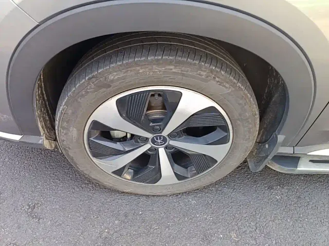 BYD Song PLUS — Фото автомобиля 22