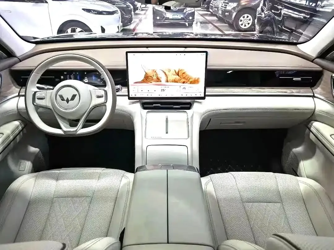 Wuling Motors Wuling Starlight L 2026 1.5L Base Model — Фото автомобиля 3