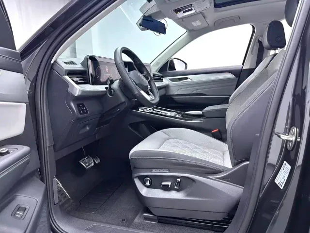 Volkswagen Talagon — Фото автомобиля 2