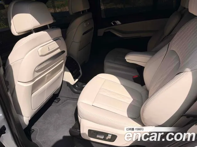 BMW X7 G07 — Фото автомобиля 10