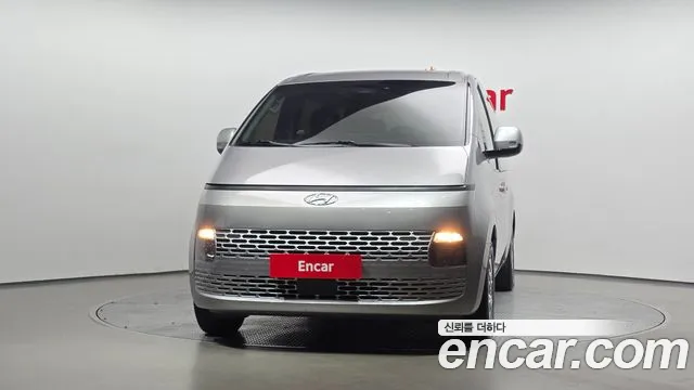 Hyundai Staria — Фото автомобиля 3