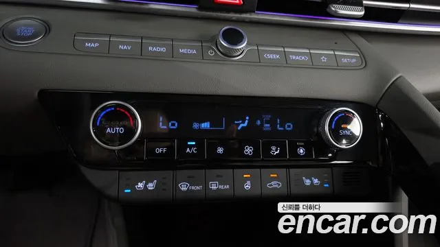 Hyundai AVANTE Новый Avante (CN7) — Фото автомобиля 17