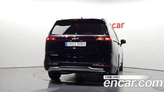 Kia Carnival 4th Gen — Фото автомобиля 4