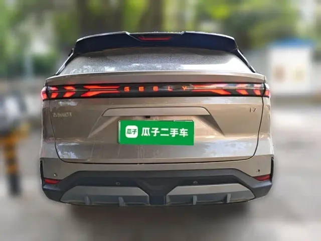 Geely Galaxy L7 — Фото автомобиля 3