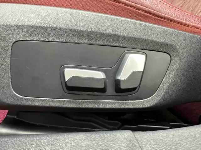 BMW 3 Series — Фото автомобиля 11
