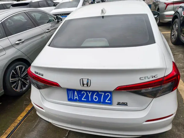 Honda Civic — Фото автомобиля 16