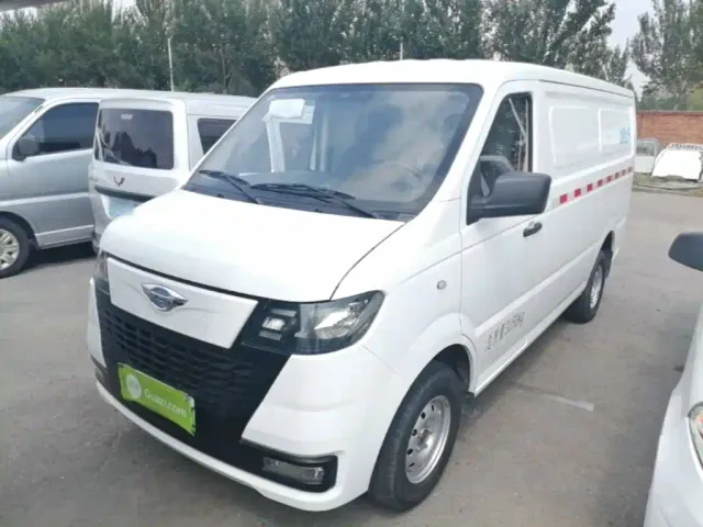 Фотография автомобиля — Foton Times EV6