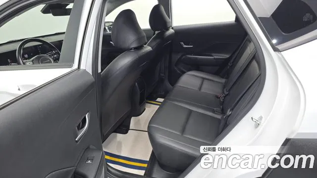 Hyundai Kona SX2 — Фото автомобиля 18