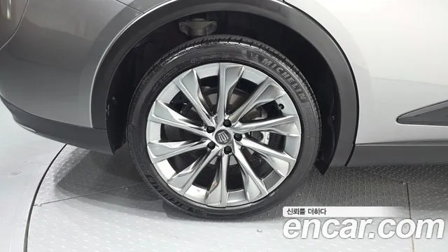 Toyota Crown — Фото автомобиля 6