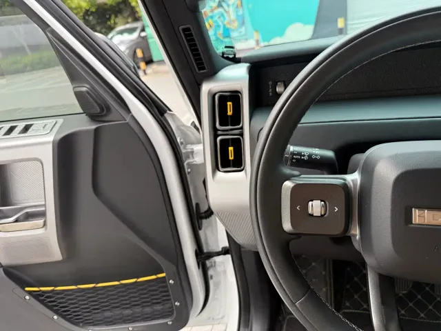 iCAR V23 — Фото автомобиля 20
