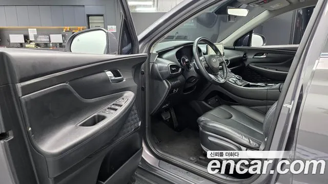 Hyundai Santa Fe — Фото автомобиля 15