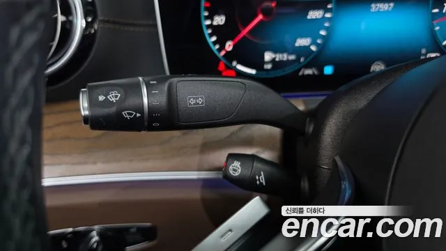 Mercedes-Benz E-Class W213 — Фото автомобиля 27