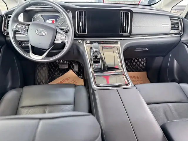 GAC Trumpchi M8 — Фото автомобиля 12