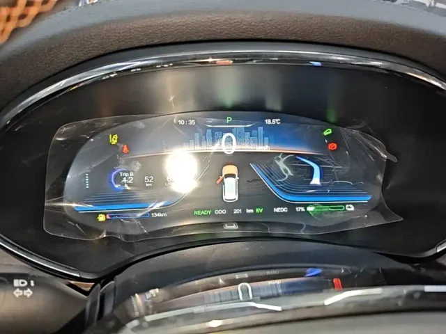 Skyworth Auto HT-i — Фото автомобиля 11