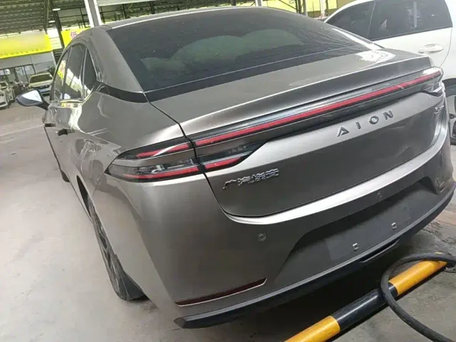 GAC Aion S Plus — Фото автомобиля 4