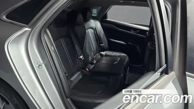 Kia K5 K5 3 поколение 2.0 LPI(Для проката) — Фото автомобиля 12