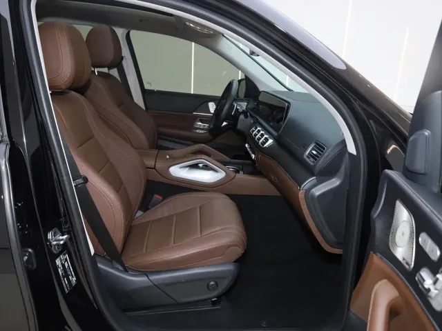 Mercedes-Benz GLS-Class — Фото автомобиля 17