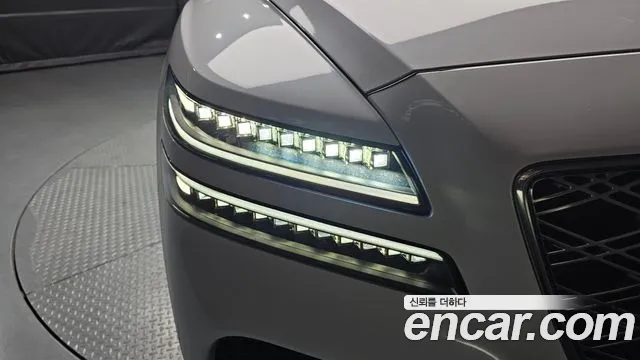 Genesis GV80 2.5T Бензин AWD — Фото автомобиля 20