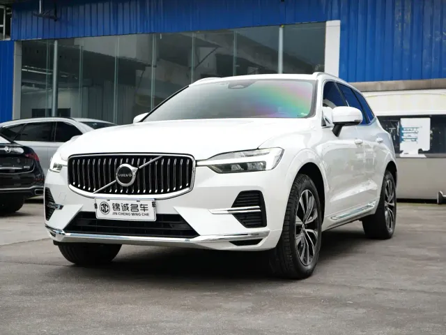 Фотография автомобиля — Volvo XC60