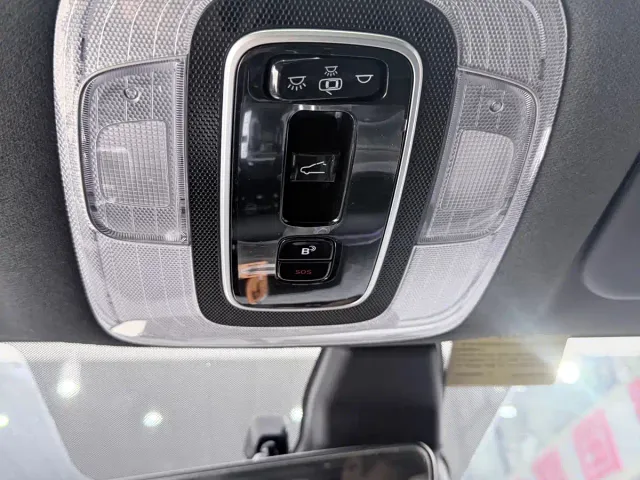 Hyundai Elantra — Фото автомобиля 13