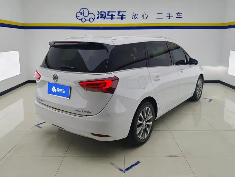 Buick Buick GL6 2021 323T Mild Hybrid Connected Luxury — Фото автомобиля 3