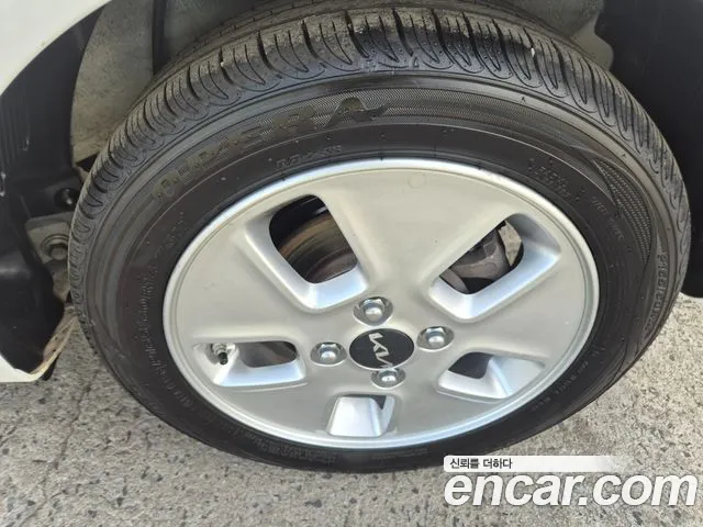 Kia RAY Новый Ray Prestige — Фото автомобиля 15