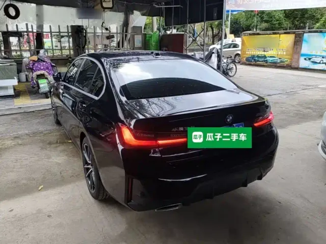 BMW 3 Series — Фото автомобиля 4