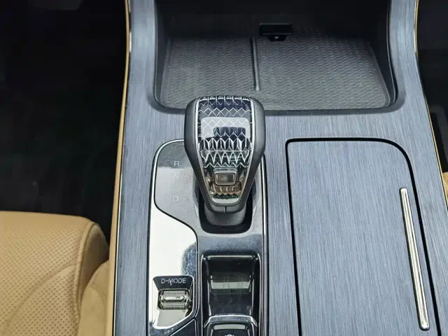 GAC Trumpchi ES9 — Фото автомобиля 13