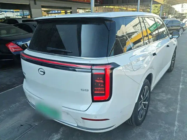 GAC Trumpchi Xiangwang S9 — Фото автомобиля 6