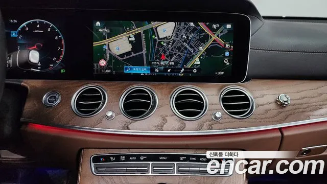 Mercedes-Benz E-Class W213 — Фото автомобиля 13