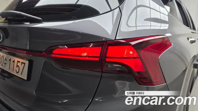 Hyundai Santafe — Фото автомобиля 21