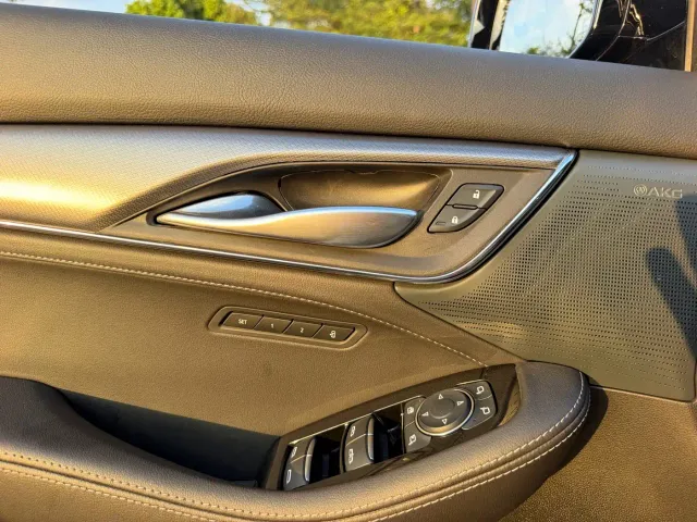 Cadillac CT5 — Фото автомобиля 18