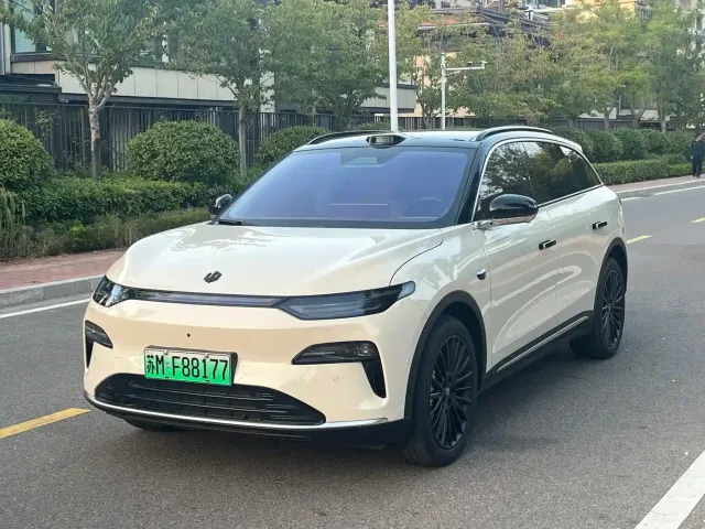 Фотография автомобиля — Leapmotor C11