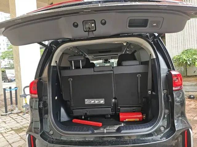 GAC Trumpchi M8 — Фото автомобиля 18