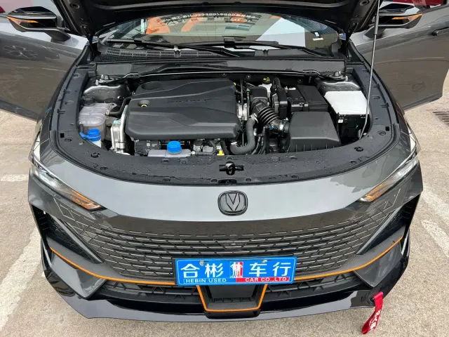 Changan UNI-V — Фото автомобиля 23