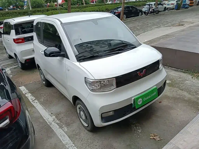 Wuling Hongguang Mini EV — Фото автомобиля 3