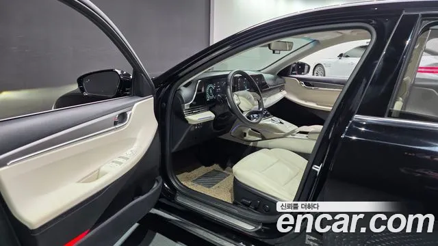 Hyundai Grandeur Grandeur (New) Hybrid — Фото автомобиля 15