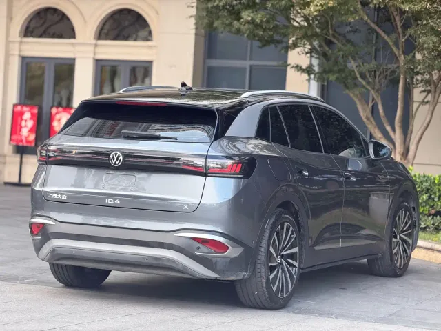 Volkswagen ID.4 X — Фото автомобиля 9