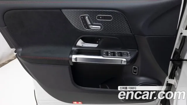 Mercedes-Benz EQB X243 — Фото автомобиля 15
