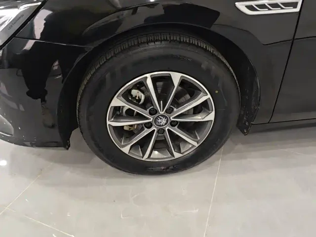 BYD Qin PLUS — Фото автомобиля 22