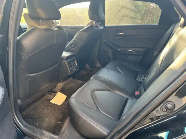 Toyota Avalon — Фото автомобиля 6
