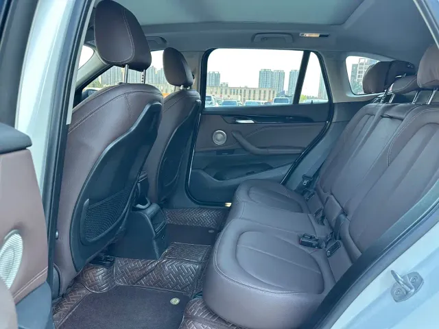 BMW X1 — Фото автомобиля 16