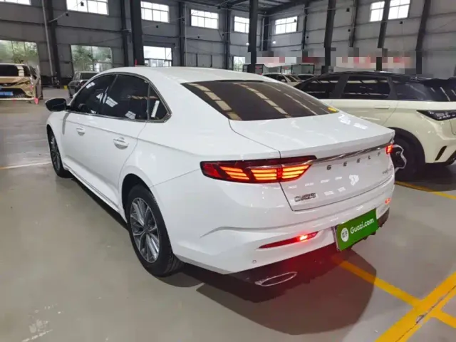 Geely Xingrui — Фото автомобиля 4