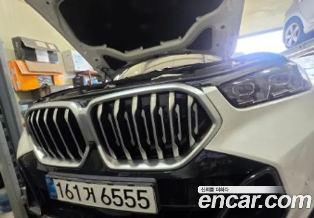 Фотография автомобиля — BMW X6 G06