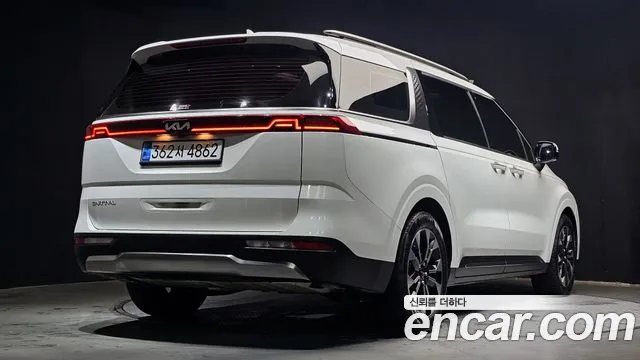 Kia Canival Carnival 4 поколение Дизель 9 мест Signature — Фото автомобиля 2
