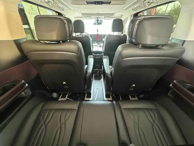 GAC Trumpchi M8 — Фото автомобиля 18