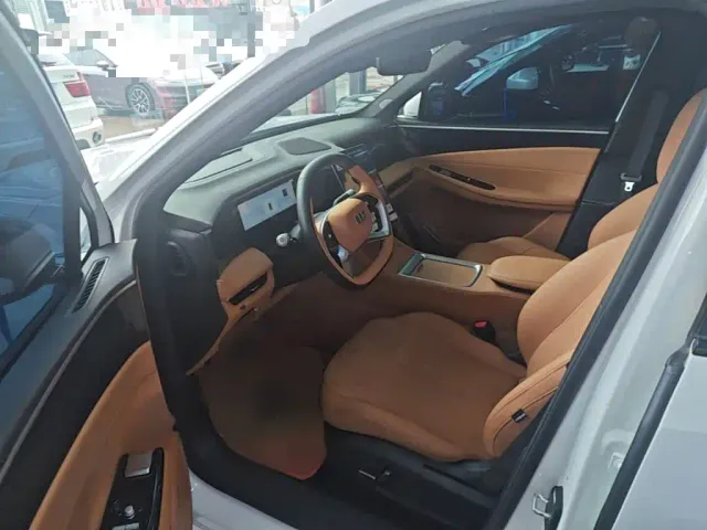 Geely Galaxy L7 — Фото автомобиля 15