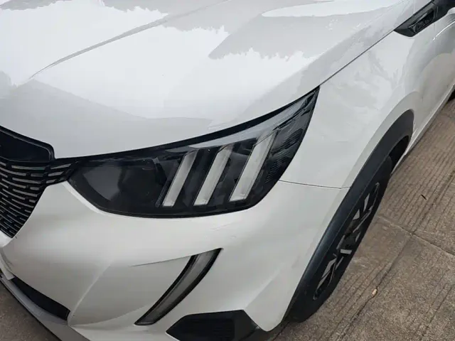 Peugeot 2008 — Фото автомобиля 23