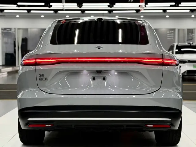 Nio EC6 — Фото автомобиля 5