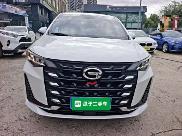 GAC Trumpchi M6 — Фото автомобиля 2